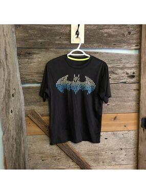 Under Armour Youth Size XL Black Batman T-Shirt